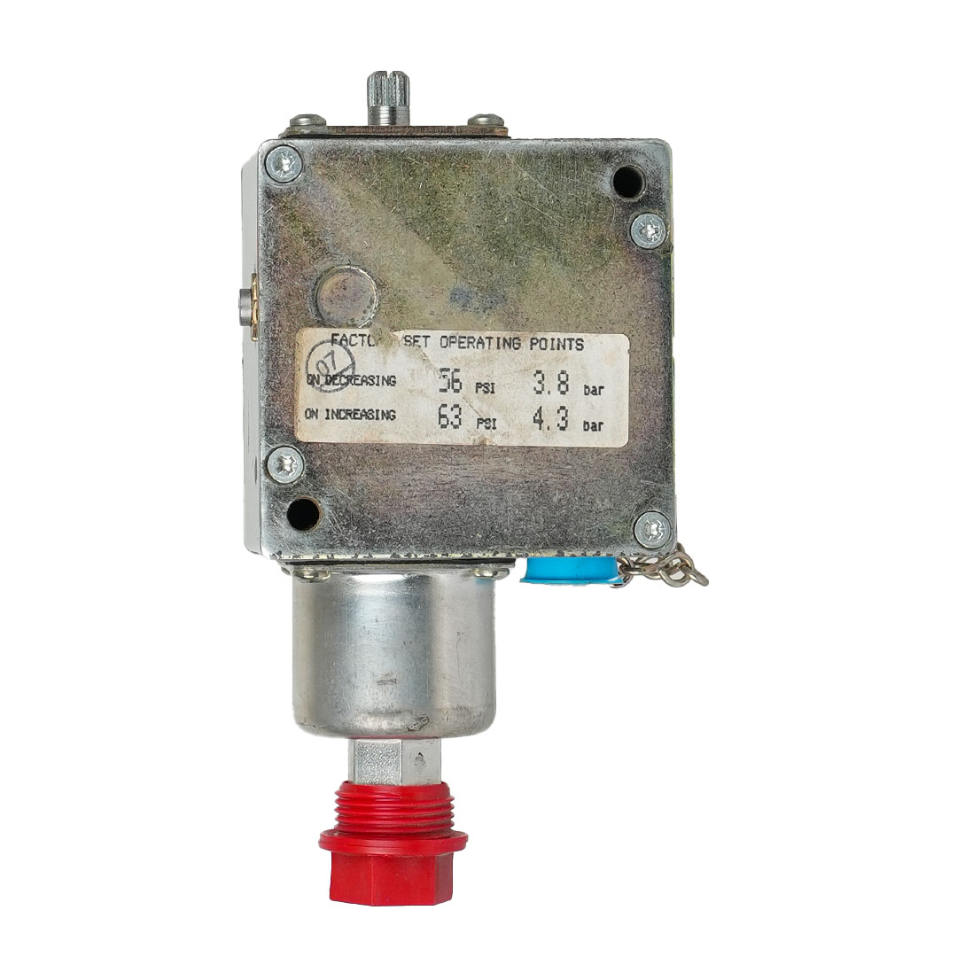 سوئیچ فشار مدل Square D 9012 ACW-1